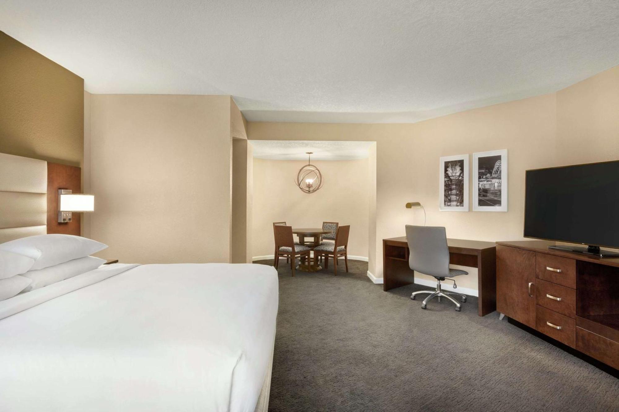 מלון Doubletree By Hilton Orlando Downtown מראה חיצוני תמונה